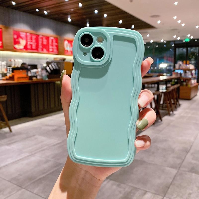 Luxusní matný nárazuvzdorný silikonový kryt s vlnitými liniemi pro iPhone 15 14 13 12 11 Pro Max X Xs XR Max 7 8 Plus matný nárazuvzdorný měkký silikonový kryt s motivem cukrovinek
