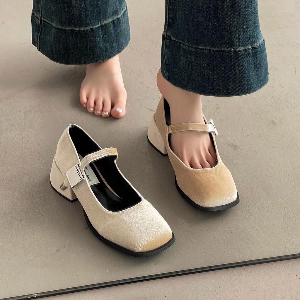 Fashion square head thick heel Mary Jane shoes new one-word buckle temperament high heels with skirt women's single shoes