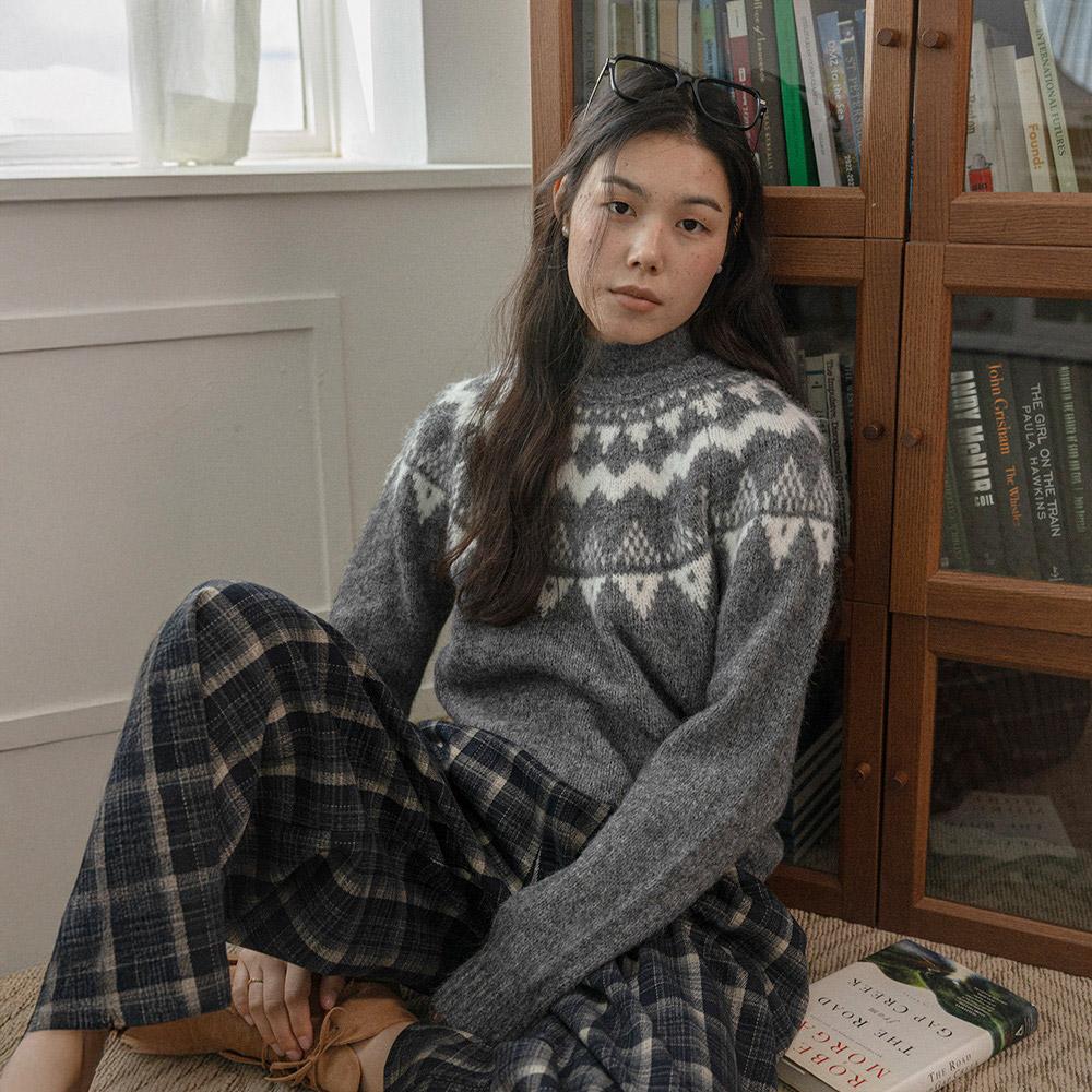 Laengsseon Ls_Diamond Pattern Pullover Knit Top_2Color