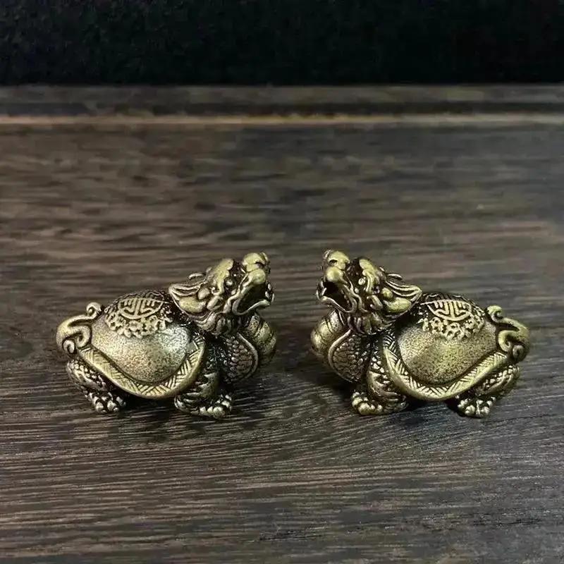 Glückliches Tier Statue Desktop Ornament Dekorationen Retro Messing Mythisches Tier Drachenkopf Schildkrötenkörper Figuren Miniaturen Schweres Kupfer