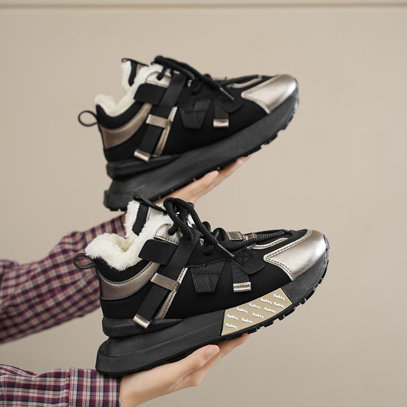 TUINANLE Women's Winter Sneakers Outdoor Anti-Slip Warm Plush Lined Running Shoes Casual Lace-Up Faux Leather Sports Shoes Plus Size for Female