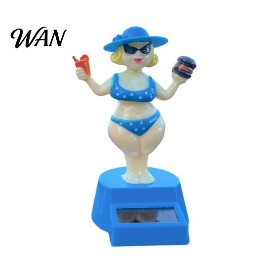 Solar Powered Car Toy Dashboard Decoration, Cute Beach Girl Swing ABS Plastic Decoration Ornament, Couple Style Dancing Figure for Vehicle Interior
