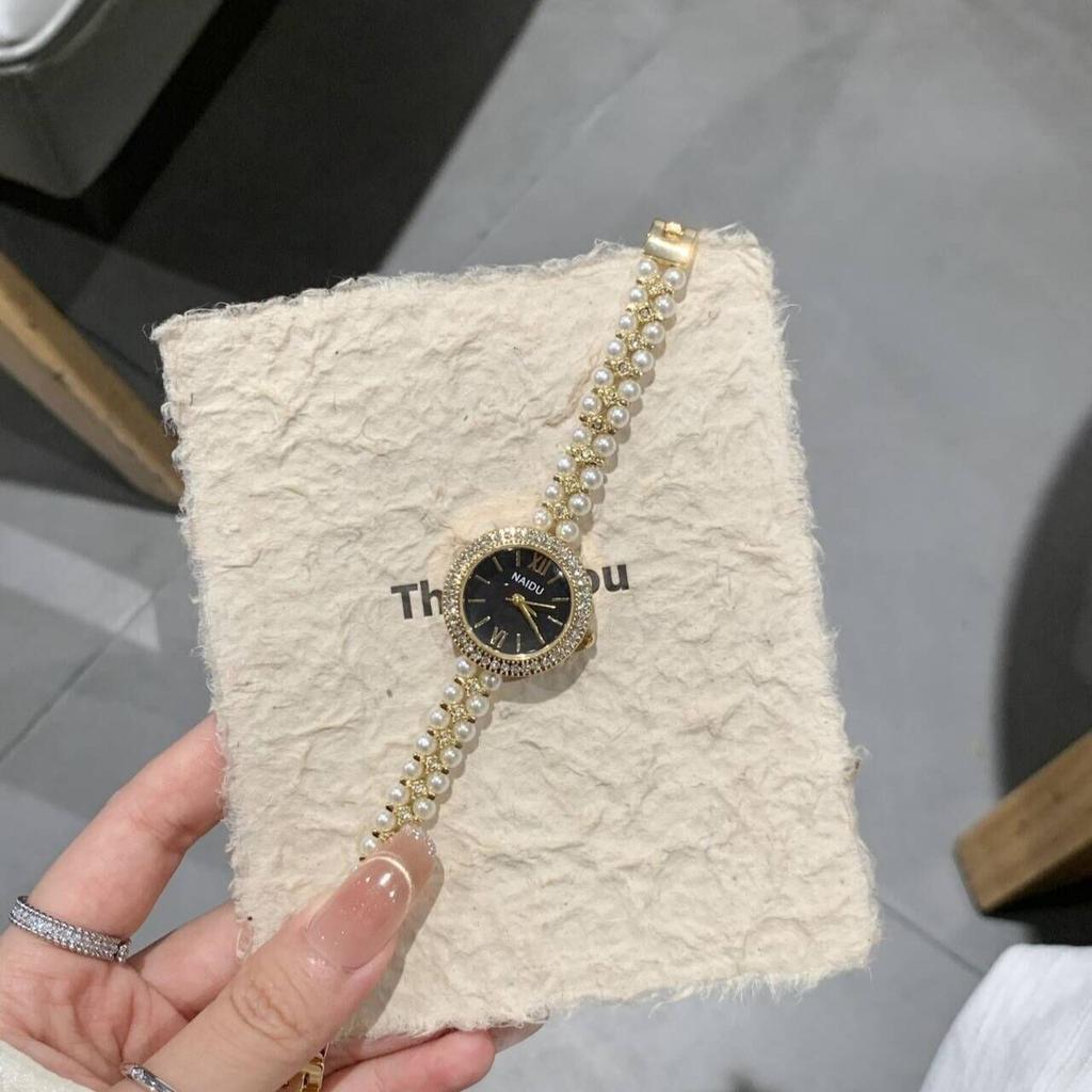 2025 New Pearl Chain Black Gold High-end Watch Square Dial Niche Quartz Watch Temperament Fashion Women's Watch