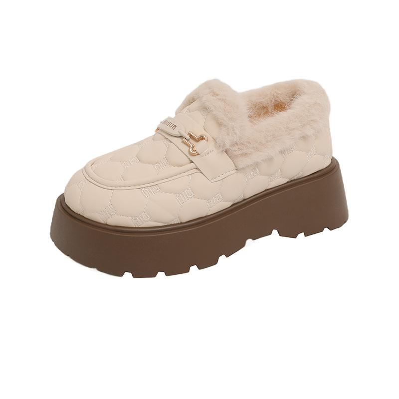 Chaussures en coton grande taille pour femmes hiver velours chaussures pour femmes à semelles épaisses grande taille chaudes