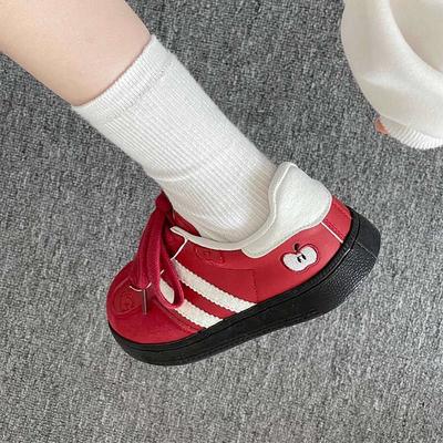 Niche Guava Color Hello Kitty Training Shoes Cute Schoolgirl Summer Versatile Board Shoes