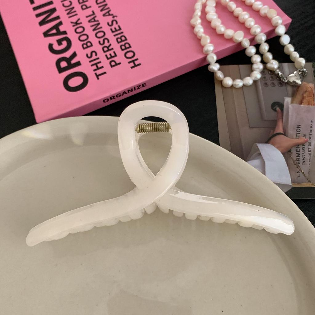 Blue Summer Hair Shark Clip - Simple, Fresh Style Beige Accessory