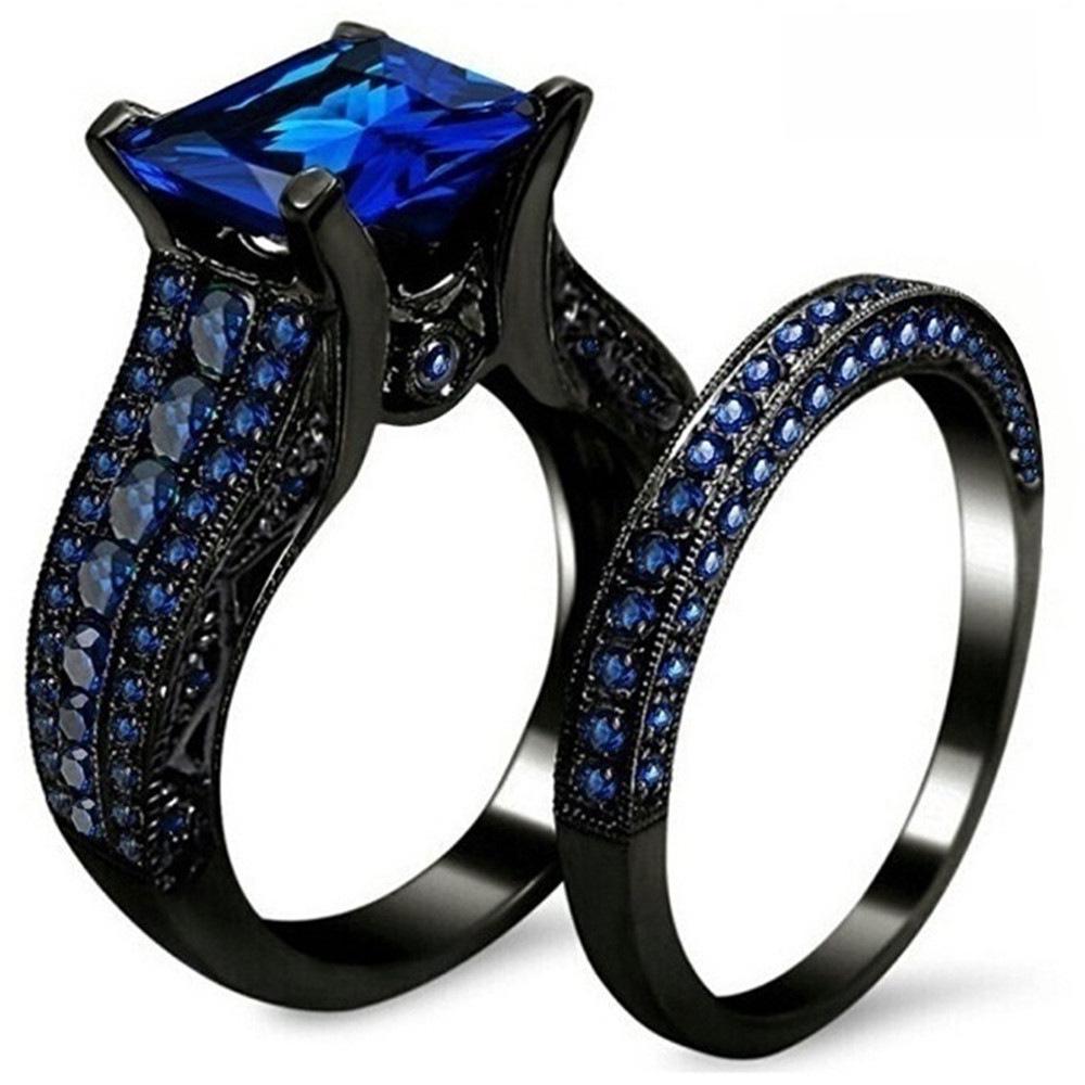 Retro Black Gold-Plated Ring with Zircon Inlay for Men and Women