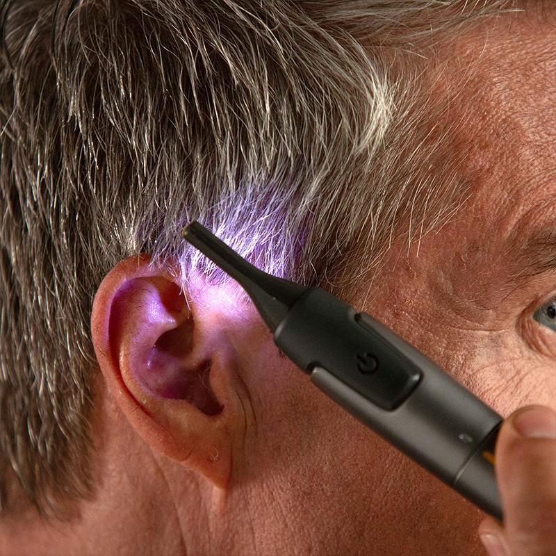 Electric Eyebrow Trimmer Razor Ultra Thin Precision Trimmer Electric Portable Ear Trimmer for Men Nose Hair Shaver