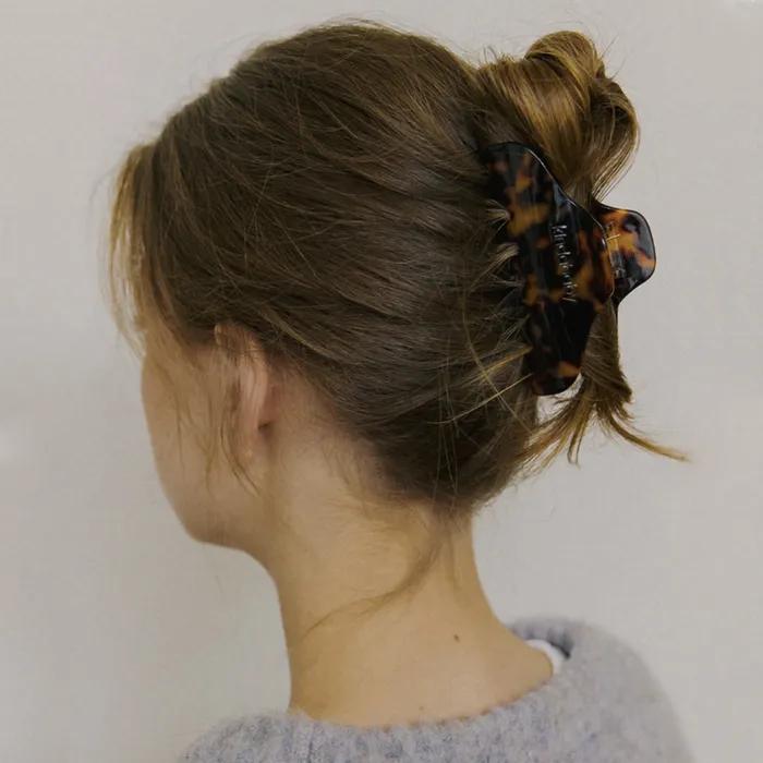 Kinda Essential Hair Clip - Tortoise