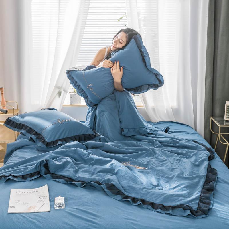 Cool Blanket For Summer  Air Conditioning Quilt 2024 New Lace Edge Summer Quilt  Soft Silk Smooth Machine Washable