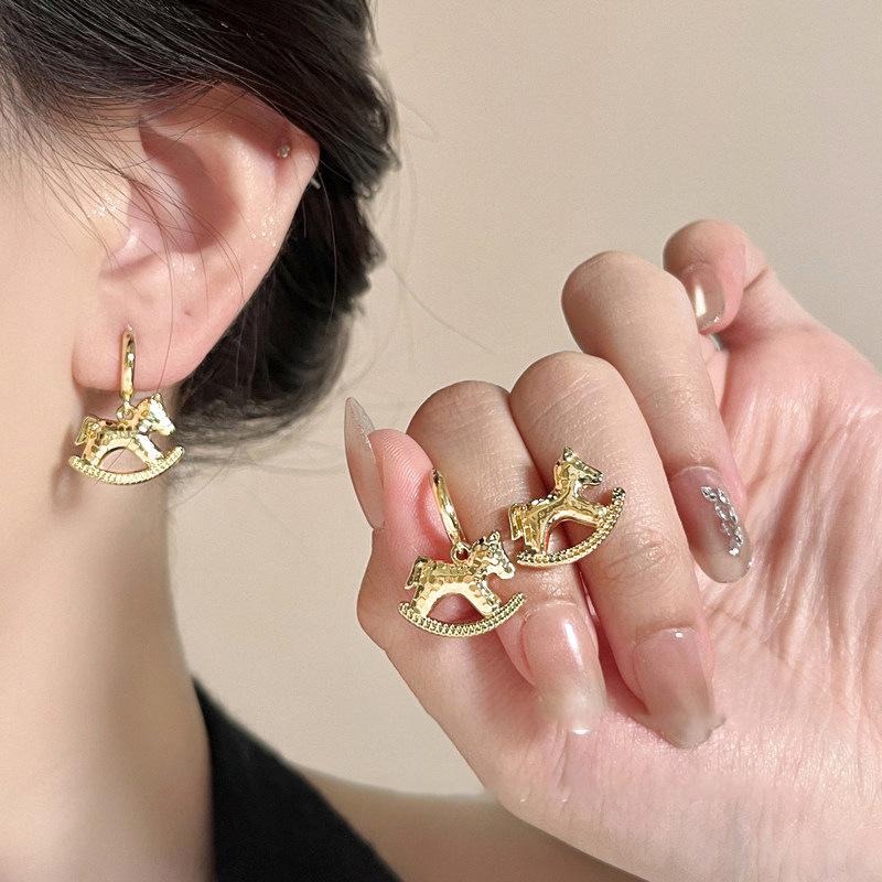 18k Gold Plated Zodiac Horse Earrings - Exquisite, Versatile, and Luxurious Accessories