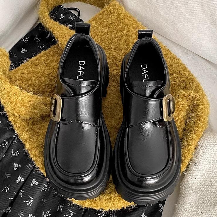 

Brown British style platform small leather shoes women s 2025 new autumn and winter versatile skirt retro Mary Jane loafers 35 чёрный