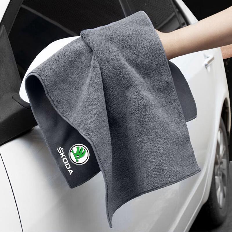 Car Cleaning Soft Brush Car Wash Towel Microfiber Cleaning Rag Cloth Car Goods For Skoda Octavia MK2 MK3 2 3 A7 Fabia Karoq Kodiaq Superb Rapid Kamiq