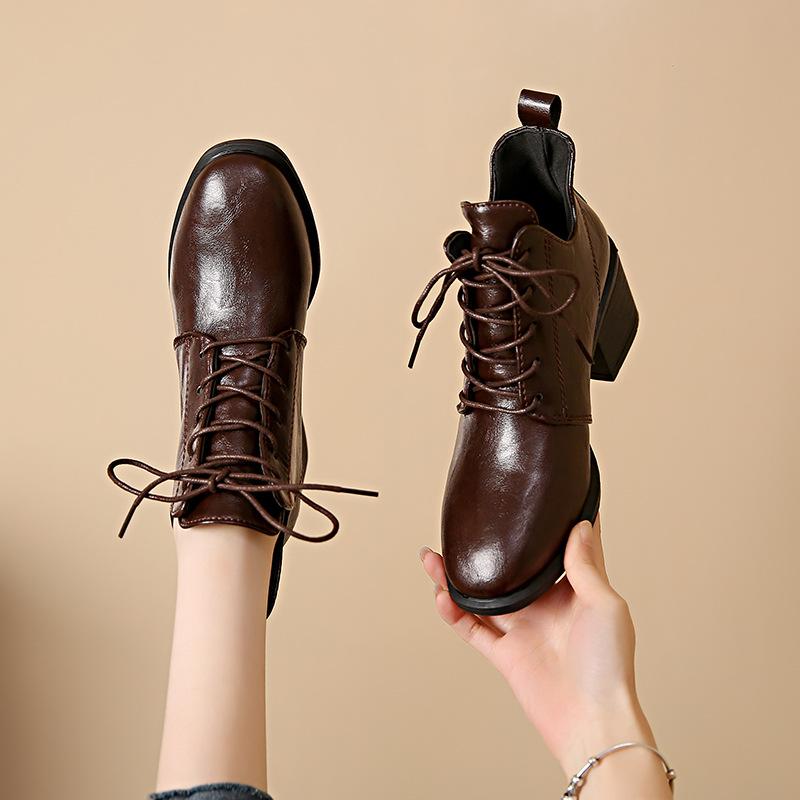 Plus Size Pointy Toe Lace-Up Boots,Chunky Mid Heel Retro Martin Boots for Women