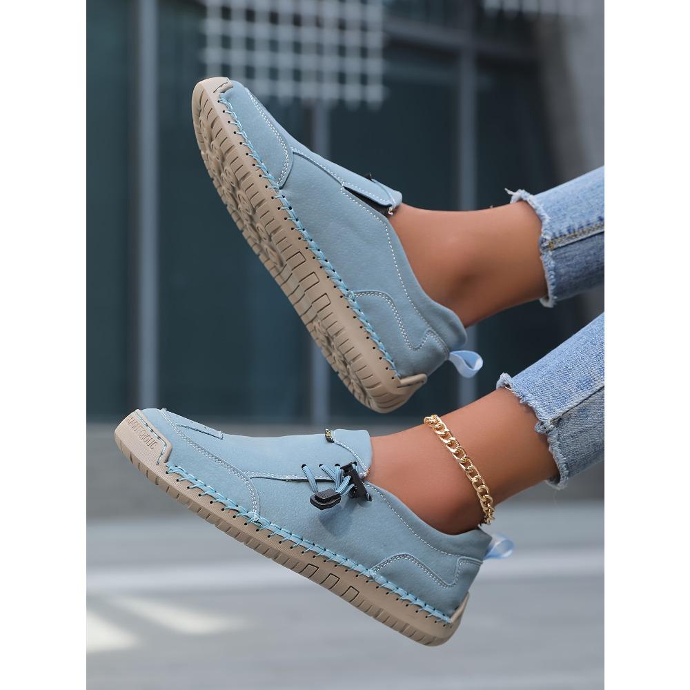 Women's Slip-On Loafers - Vintage British Style Hand-Stitched Synthetic Cover Shoes with Rubber Sole, Breathable Fabric Lining & Decorative Tassel