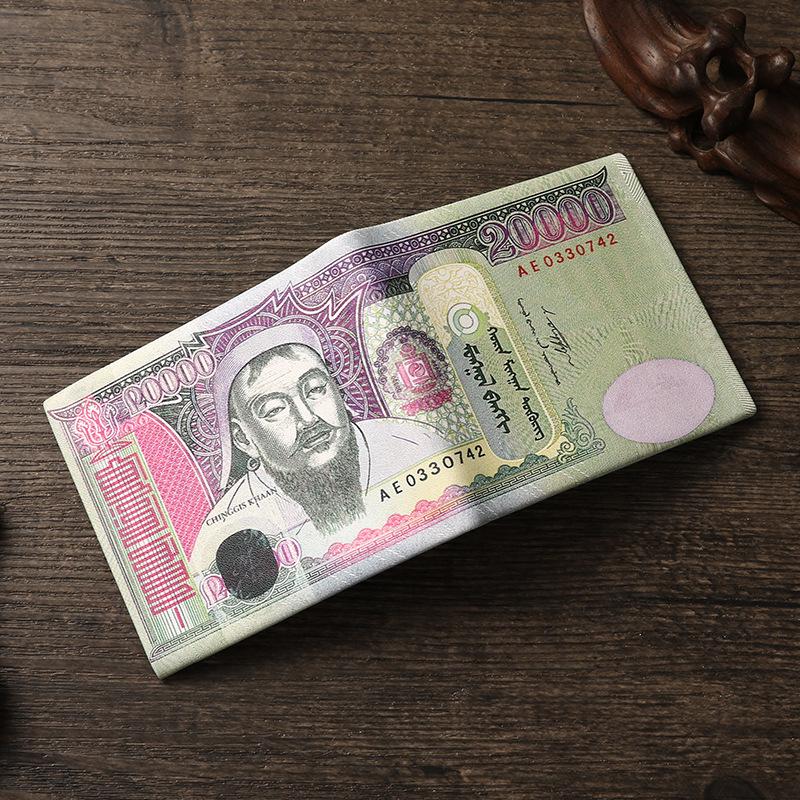 Unisexová krátká peněženka s kreativními vzory měn z různých zemí