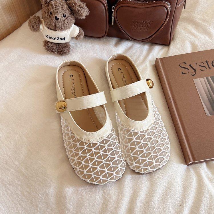 

Mesh breathable half slippers women s summer wear 2025 new silver one-pedal fisherman shoes bag head flat-bottomed cool slippers 35 бежевый