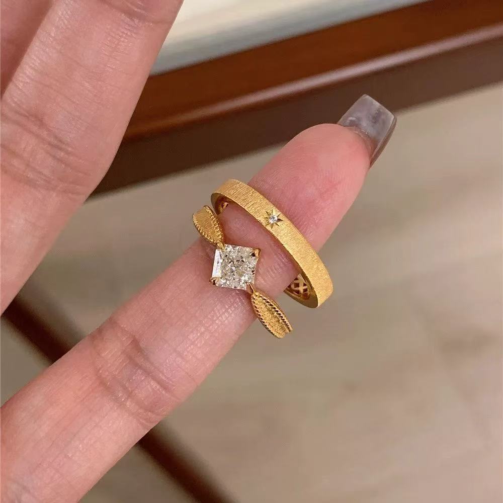 

2piece Brushed Silver Small Square-cut Star-shaped Ring - A Retro,, Simple and Versatile, Fashionable and Elegant, Niche and High-end Women s Ring. золотой