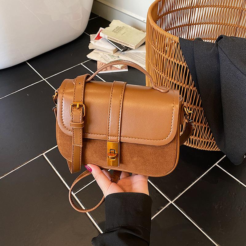 Premium sense niche bag women's autumn and winter 2025 new fashion shoulder messenger bag retro popular portable small square bag