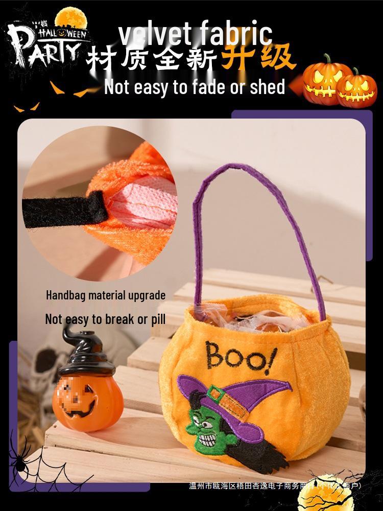 Halloween Pumpkin Trick-or-Treat Flannel Bag for Kids - Festive Outdoor Decoration and Ornament.