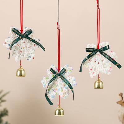 Pendentif de Noël Crochet Flocon de Neige Décoration à Suspendre Ornement d'Arbre de Noël avec Grelot pour Décor Festif de Maison Salon