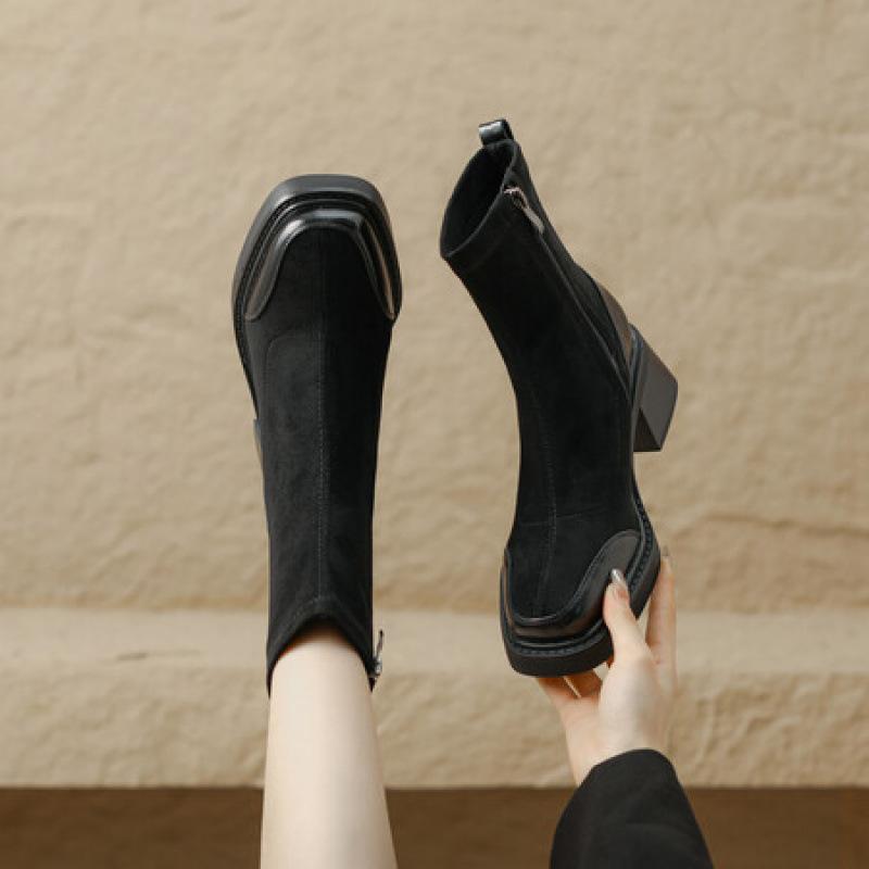 Autumn and winter women's Martin boots suede large size medium heel comfortable side zipper leather boots Korean version new square heel medium boots