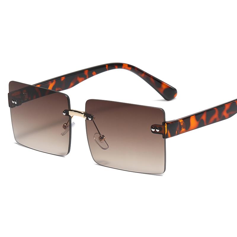 Vintage Fashion Women Sunglasses Luxury Brand Design Square Gradient UV400 Sun Glasses Trendy Mirror Lens