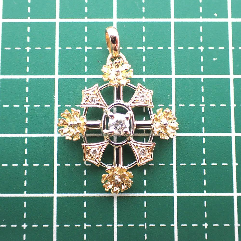 [Used] K18/PG/WG Diamond Flower Pendant Top/j7-10