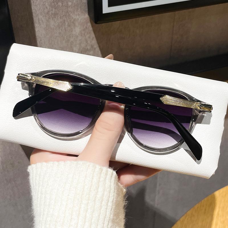 Retro Round Sunglasses Women Men Brand Design Ocean Gradient Lens UV400 Sun Glasses