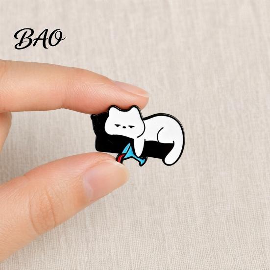Denim Jacket Accessory Outfit Brooch for Men & Women, Cartoon Kitten Drinking Canvas Bag Wine Enamel Pin, Decorative Jackets Bags Hats Cat