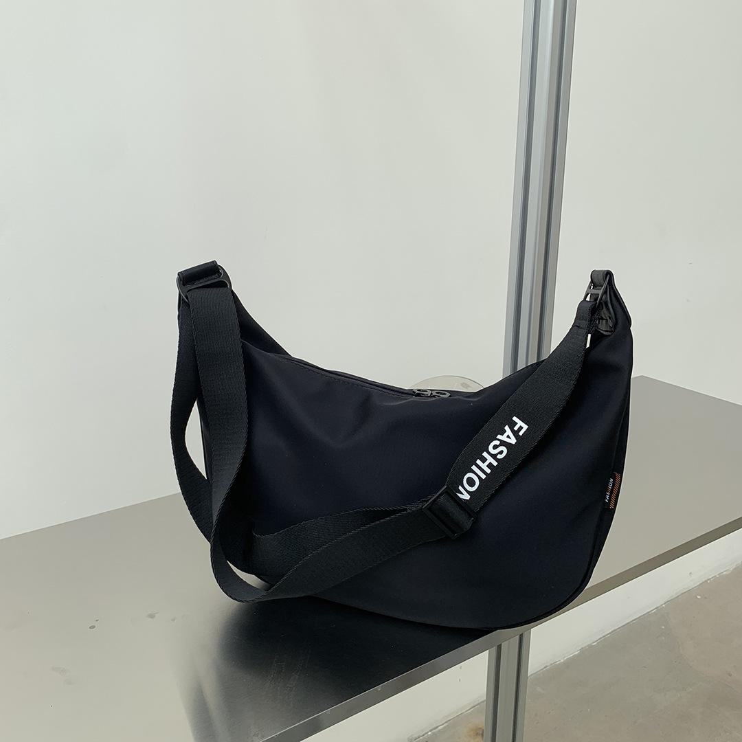 

Casual Bag Women s Autumn and Winter New Item Large Capacity Wide Shoulder Strap Crossbody Bag Nylon Fabric Large Capacity Single Shoulder Bag Trendy