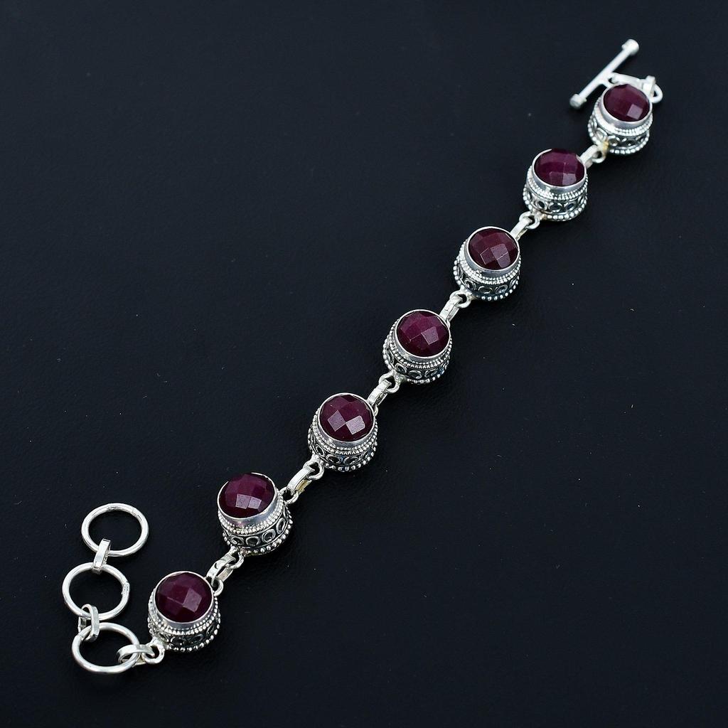 Wunderschönes Rubinarmband 925 Sterlingsilber Armband Verstellbare Kettenarmband Handgefertigt Boho Armband Rubin Edelstein Schmuck Verlobungsgeschenke