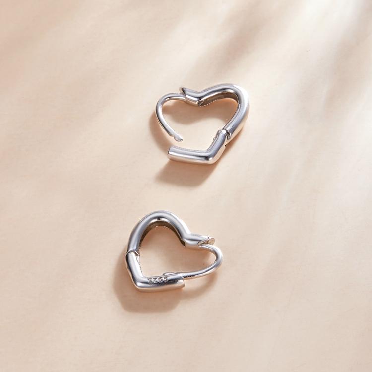 S925 Sterlingsilber Herzförmige Hohl-Ohrstecker Damenohrringe