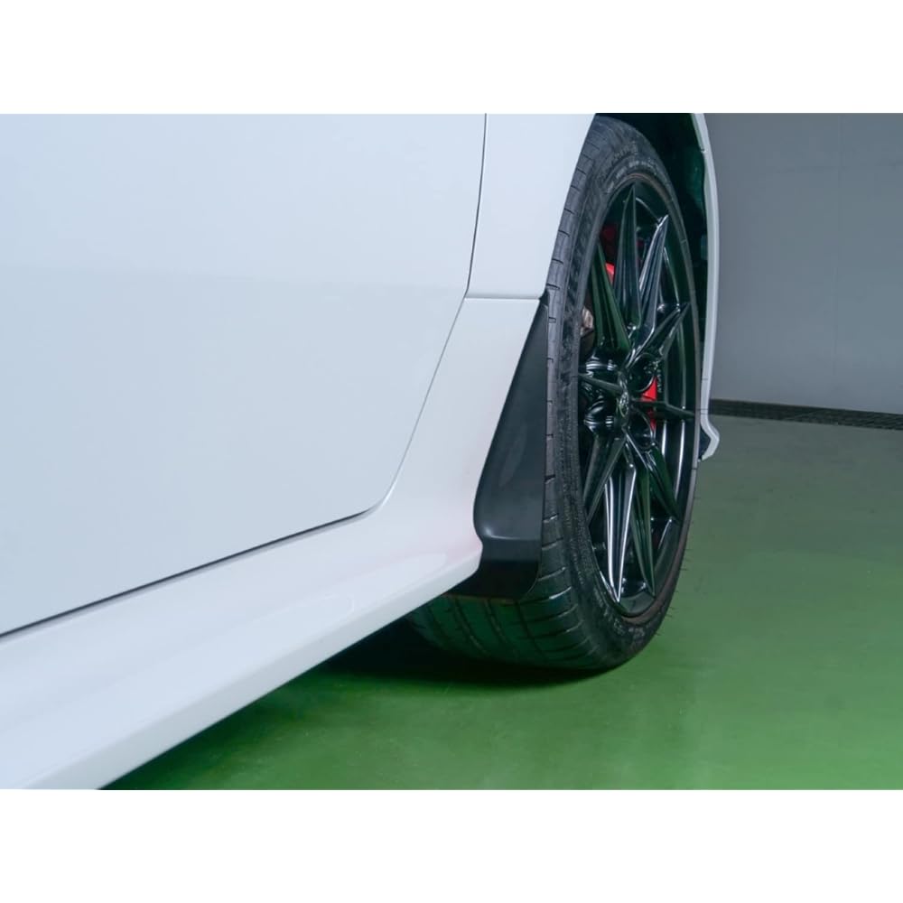 CUSCO Sports Flap for Toyota GR Yaris RZ/RC (1.6L, 4WD) GXPA16 / RS (1.5L, FF), Model MXPA12, Black, 1C7 850 FB