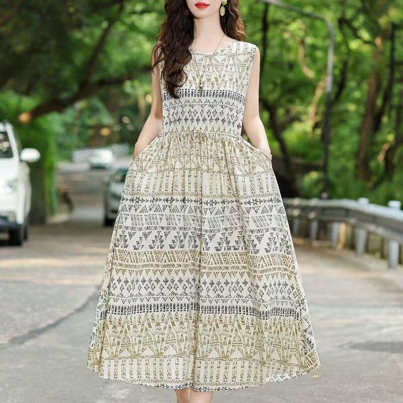 New Summer Floral Cotton-Silk Sleeveless Dress - Plus Size, Loose Fit, Slimming, Vacation Style Mom’s Long Dress