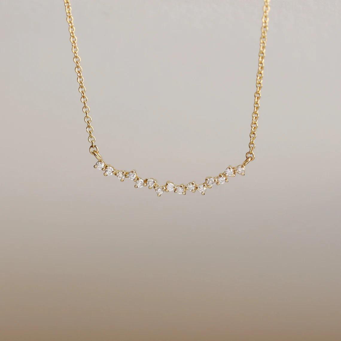Silver Origin S925 Sterling Necklace: Fashionable Diamond Row, Creative Design, Versatile Clavicle Chain for Women. 925 Sterling Silver