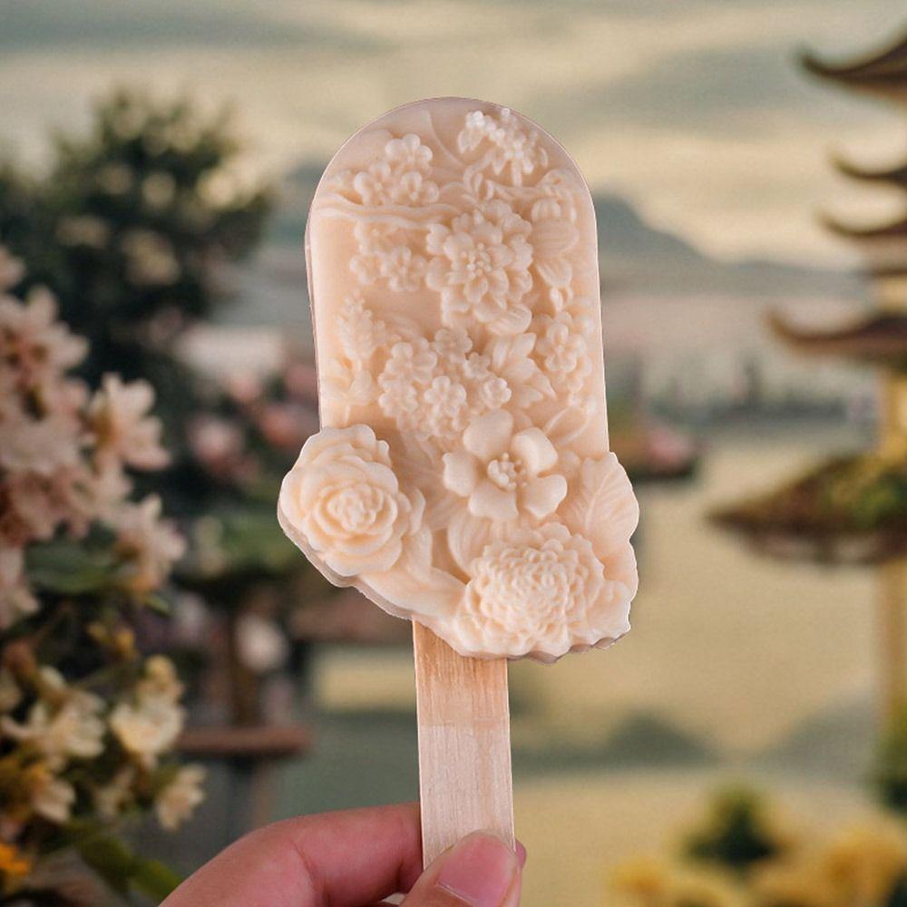 Food Grade Silicone Summer Ice Cream Mold Portable Homemade Ice-Pop Making Mould DIY Quick Frozen Ice Cube Maker Fruit Juice