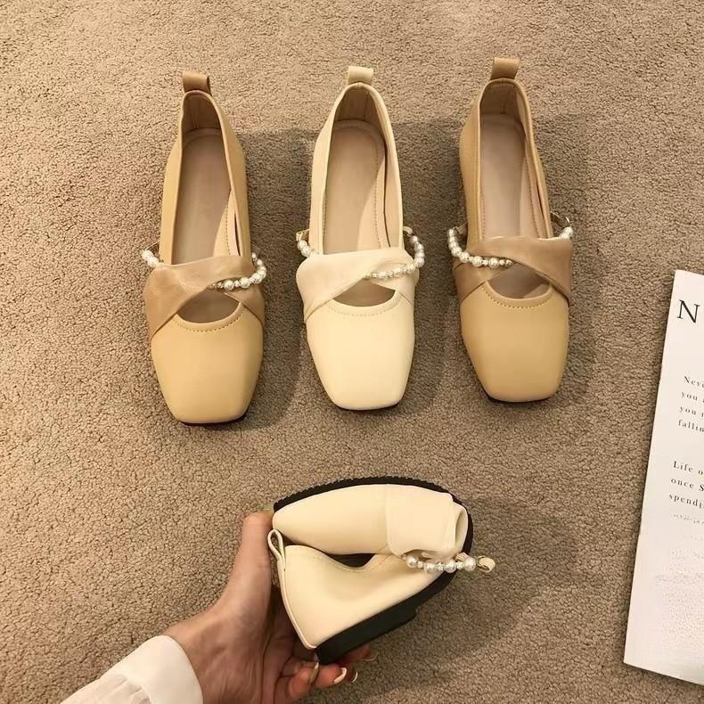 

Real soft leather French retro pearl Mary Jane shoes women s 2025 new autumn versatile skirt light mouth flat sole shoes 35