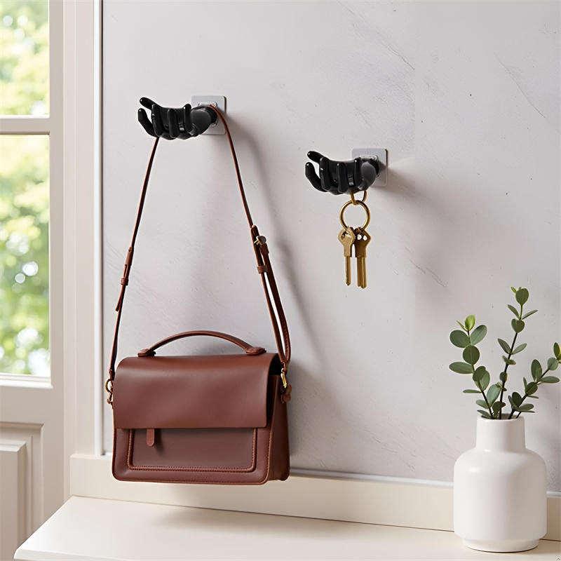 Creative Palm Up Hook Soap Holder Finger Hand Shape Design Wall Hanger Hooks Bathroom Storage Display Rack Decor Home Organizer