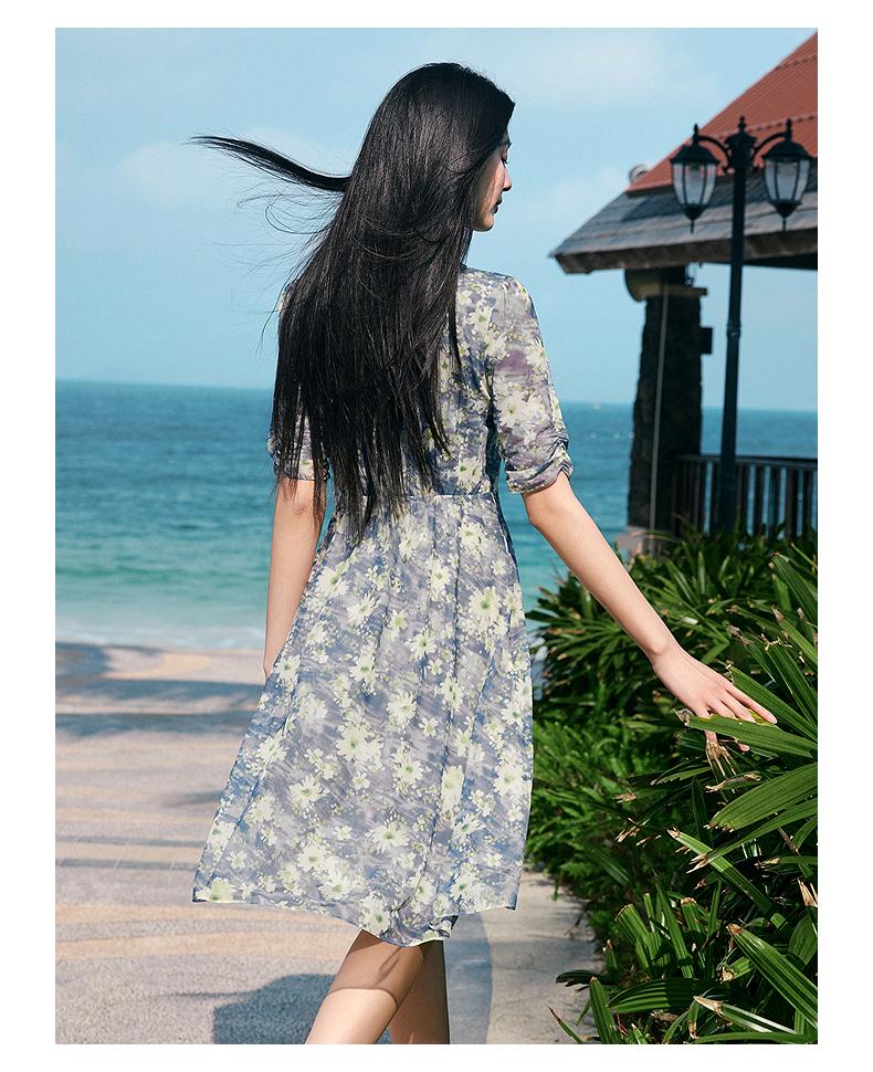 Jiuzi Anna Kou French Holiday Plant Printed Saro Wrinkled Waist Dress