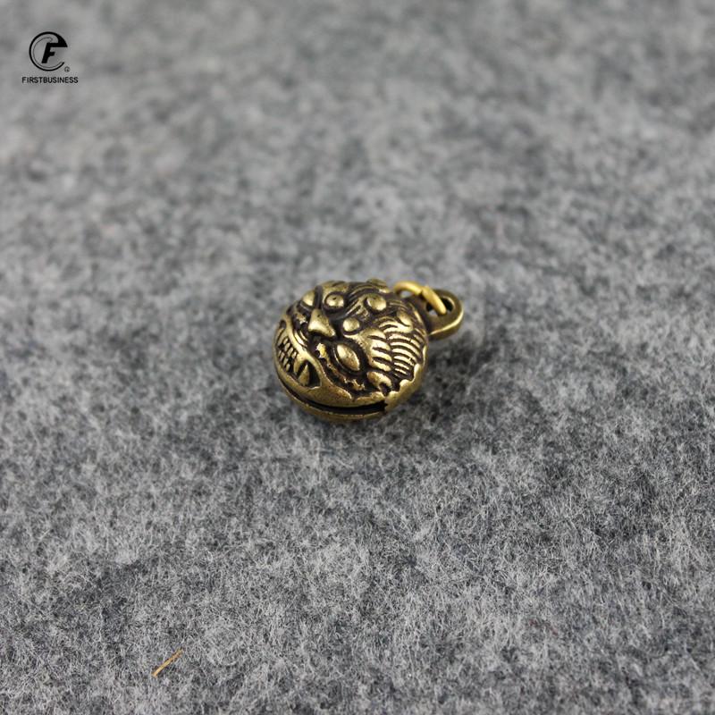 Vintage Antirust Brass Bell Good Luck Tinkle Bell Mini Portable KeyChain Home Office Decoration Toy Gift Pendant For Pet Animal