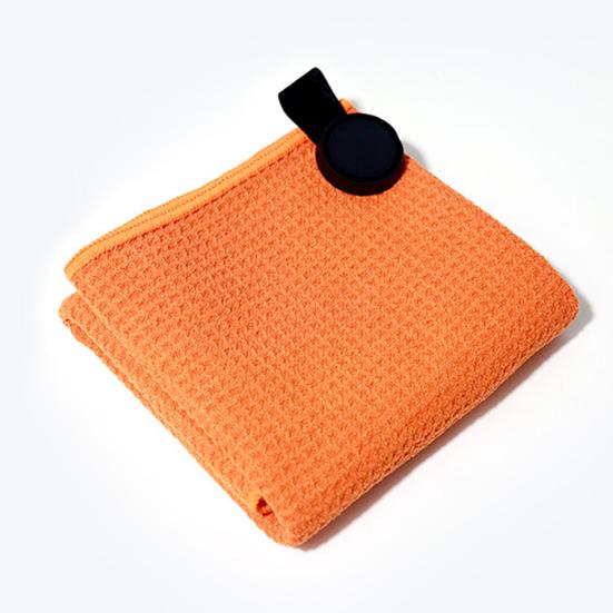 Magnetic Microfiber Golf Towel with Carabiner Quick Drying Absorbent Sports Towel Waffle Pattern Golf Club Ball Cleaning Cloth Golf Accessories Golfer
