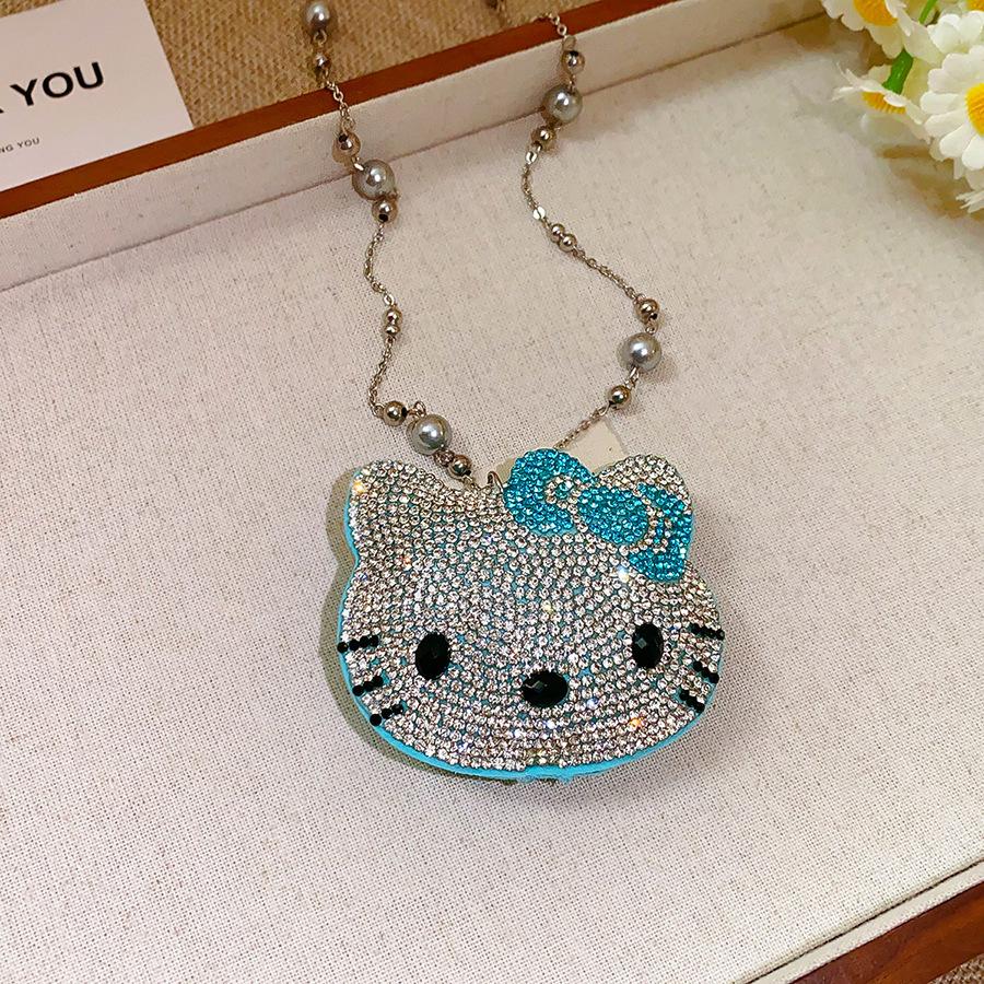 Retro Ethnic Heart Necklace: Wooden Flower Pendant Sweater Chain for Women