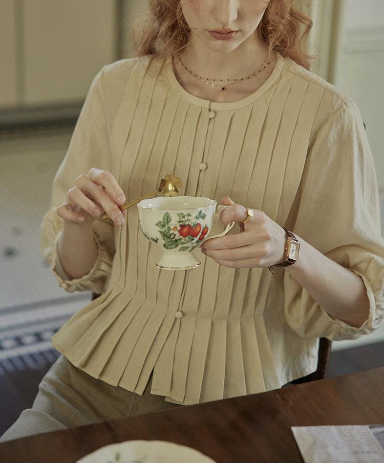 Matte Frosted French Hazy Three-Quarter Sleeve Top