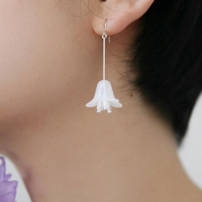 

Сережки конвалії з ФАНТАСТИЧНОЇ ПЛАНЕТИ may lily earrings