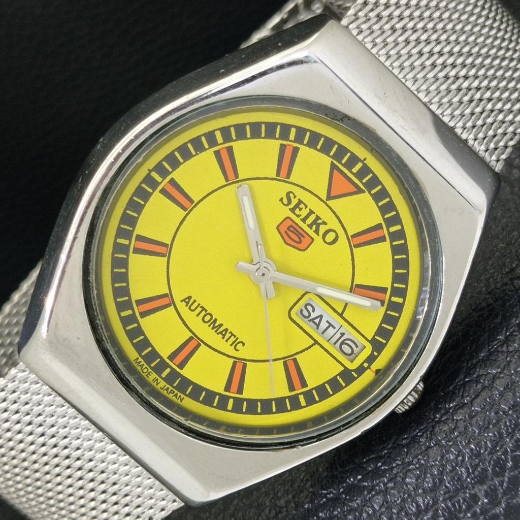

SEIKO 5 AUTOMATIC JAPAN 6349A MENS VINTAGE YELLOW COLOR DIAL WATCH a702733-1 R210-a702733