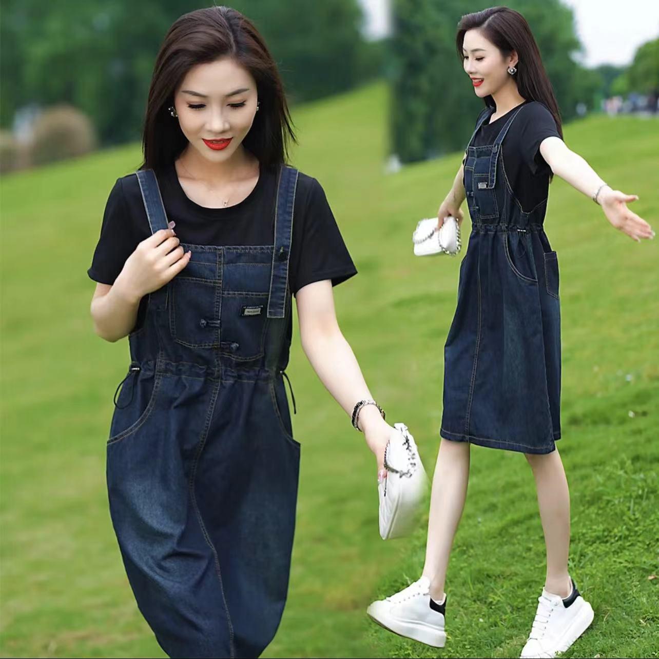 

Модный летний джинсовый комплект-платье 2025: Омолаживающий комбинезон для женщин, стройнящий талию M