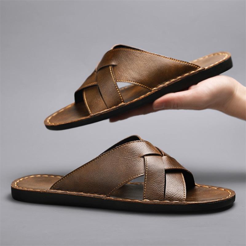 Fashion Outer Wear Male Slippers Non Slip Casual Half Drag for Men Summer Leather Casual Beach Shoes Quick Dry Wading Aqua Shoes Slides
