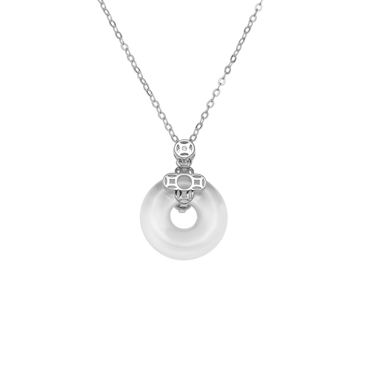 

Серебро S925 Четырехлистный клевер Натуральный халцедон Подвеска-амулет «Счастливая пряжка безопасности» Женский стиль Цепочка на ключицу Подарок 925 Silver