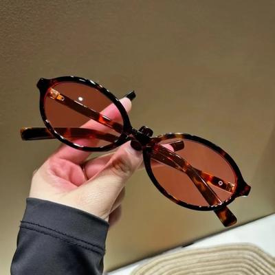 Nouvelles Lunettes de Soleil Forme Ovale Monture Classique Homme Vintage Lunettes de Soleil Femme Extérieur Loisirs Lunettes UV400 Lunettes Nuances